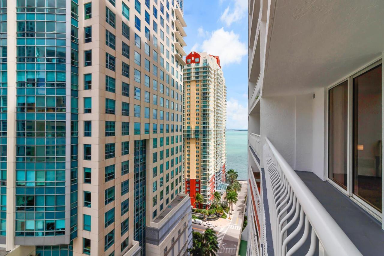 The Club At Brickell Bay Luxury Suites Miami Exterior foto